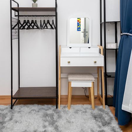 City Apartment Top Location, Quiet And Cozy Ideal To Relax Or Work Wina Bagian luar foto