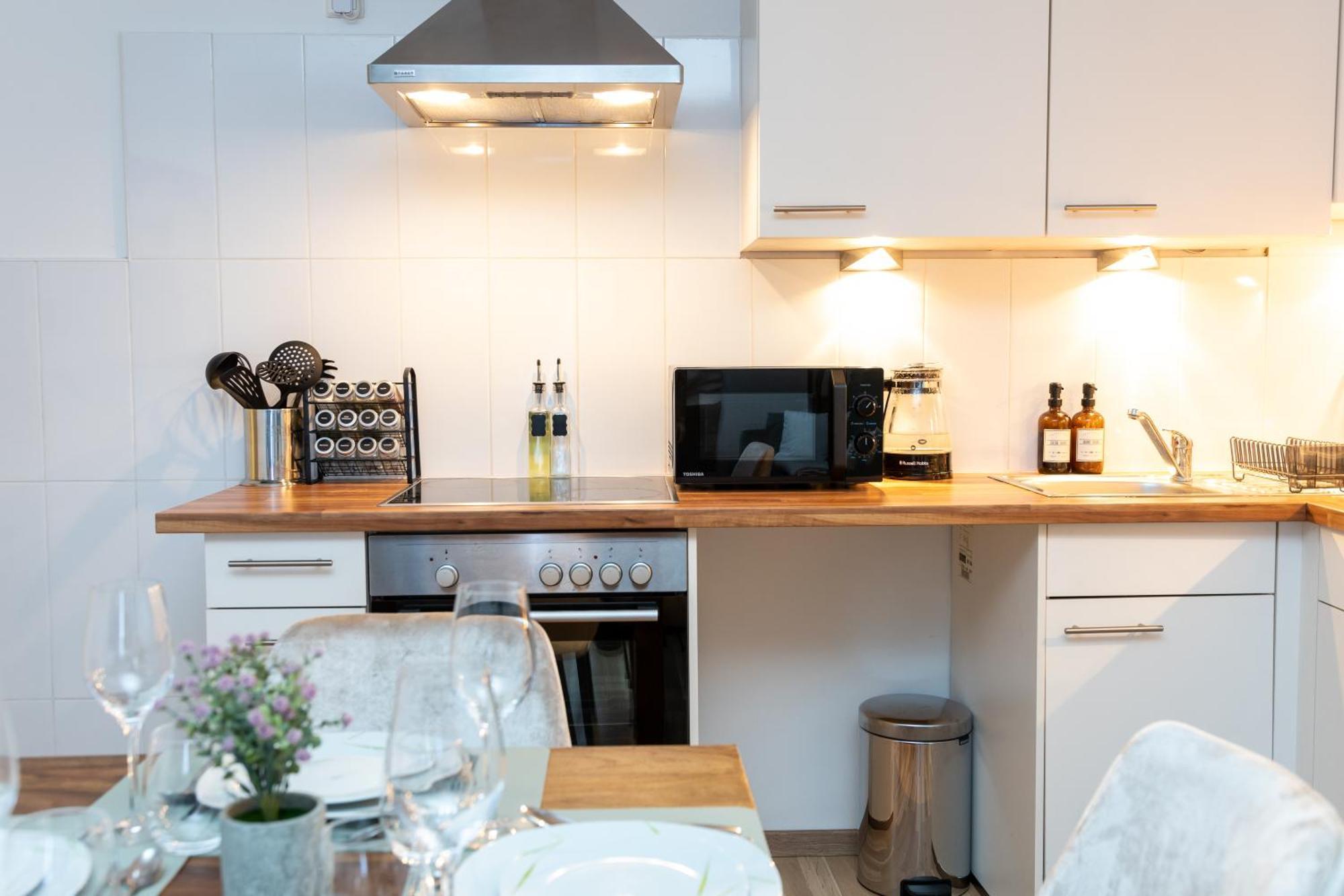 City Apartment Top Location, Quiet And Cozy Ideal To Relax Or Work Wina Bagian luar foto